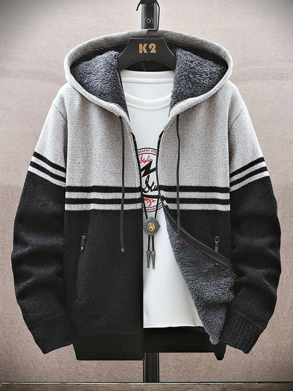 98726dff32974f15a7e8f5732c10b8d9-Max-Origin